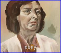 Vintage realist oil painting woman portrait
